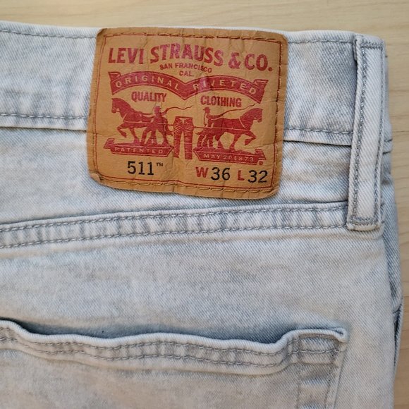 Levi's 511 Slim Line 8 Jeans, Size 36x32 - Picture 4 of 4